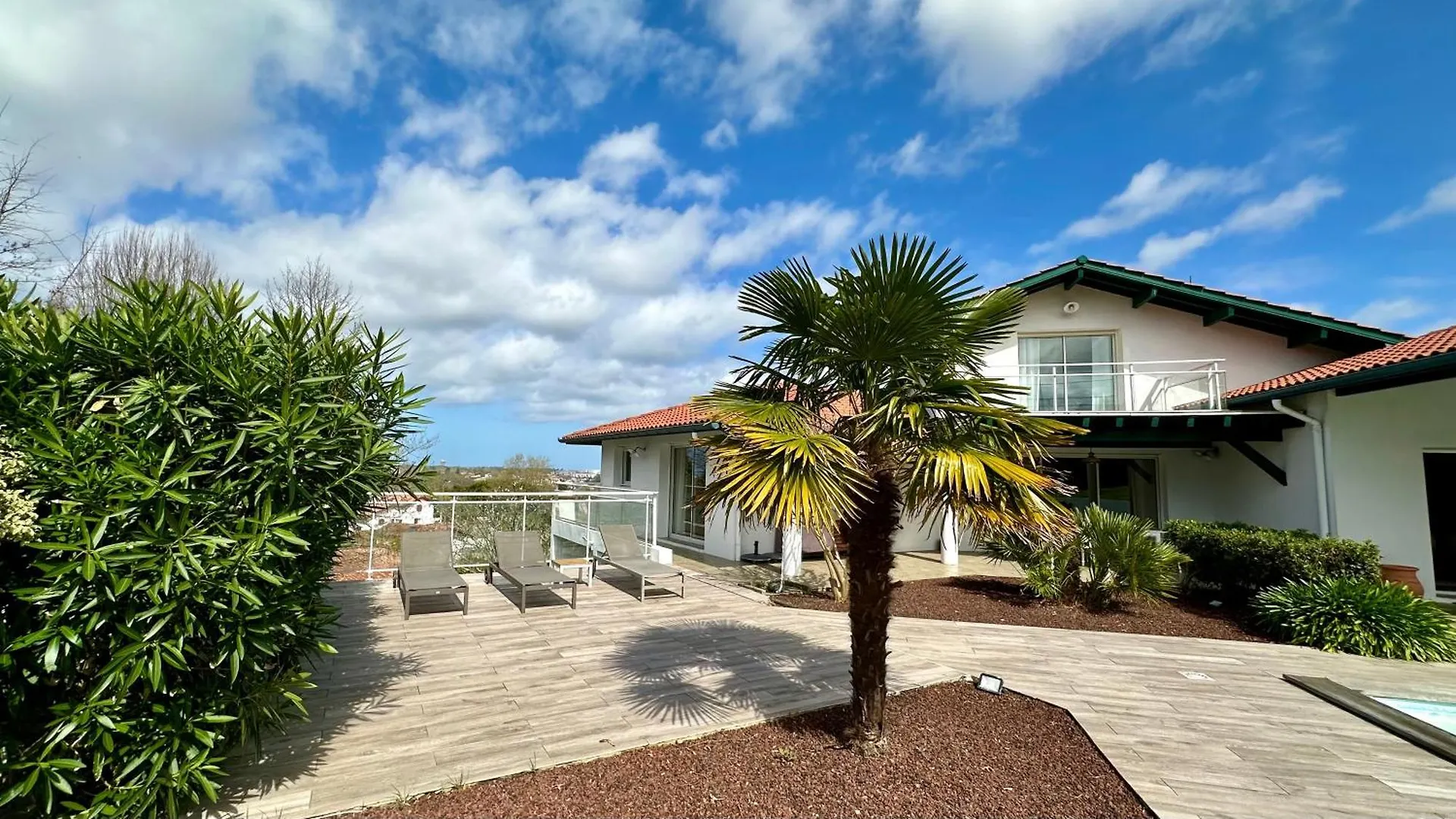 Villa A 5Min De Bayonne Avec Piscine Chauffe Et Salle De Sport Saint-Pierre-dʼIrube 0*,